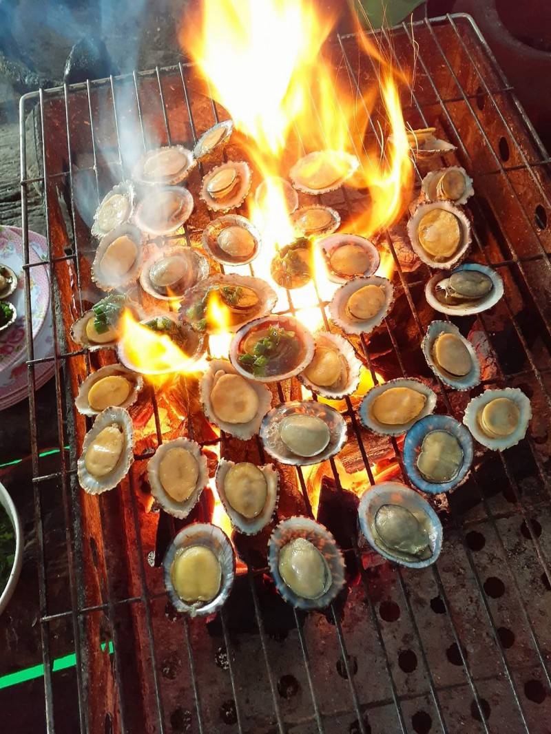 Hải sản bè nổi Vũng Rô Phú Yên – Muôn vàn món ngon với hương vị đậm đà, hấp dẫn