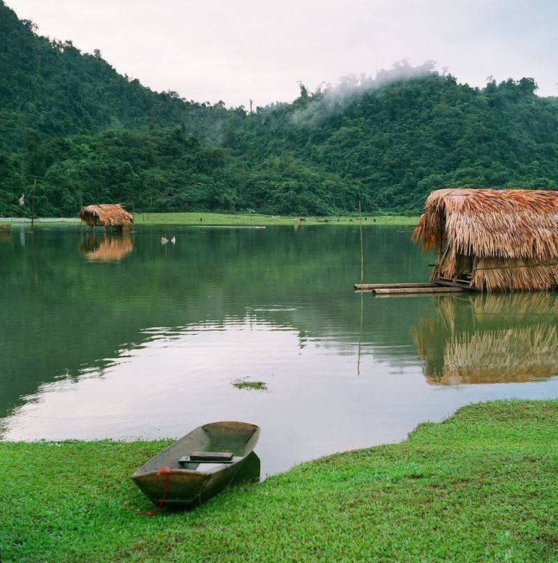 Hành trình khám phá Hồ Noong - Hà Giang đẹp như tranh vẽ