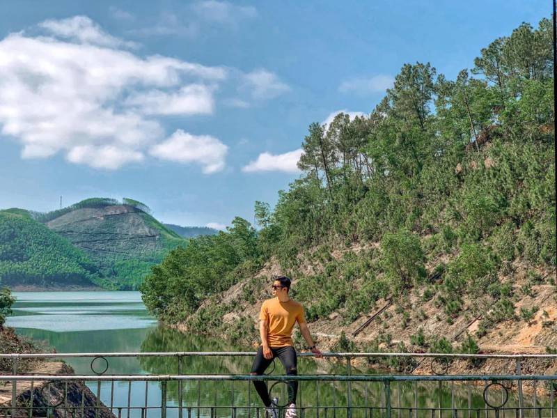Hồ Khe Ngang Huế, một điểm đến thơ mộng