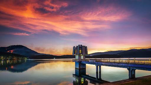 Hồ Tuyền Lâm - Hồ nước nhân tạo với vẻ đẹp lay động lòng người