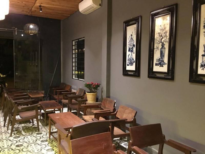 Hòa vào Hue Cafe Roastery để thưởng thức không gian âm nhạc mộc mạc tại Huế