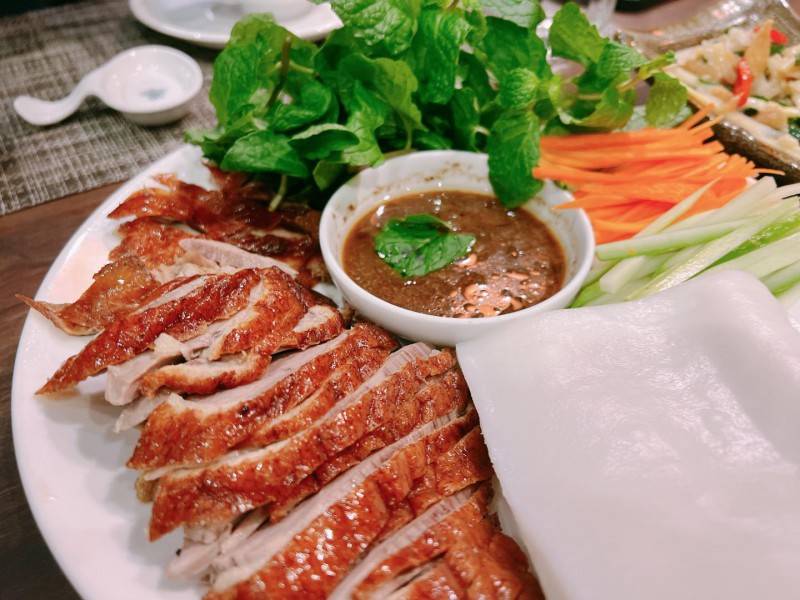 Hương vị đậm đà của những món ăn Việt tại Nhà Hàng Sơn Đoòng Hạ Long