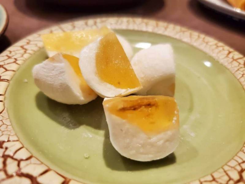 Kẹo cau - Món ăn vặt tuổi thơ ngọt ngào xứ Huế