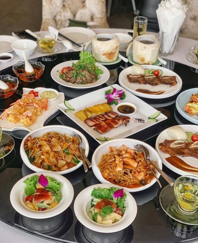 Khám phá ẩm thực Á Đông tại nhà hàng Hải Cảng Hạ Long