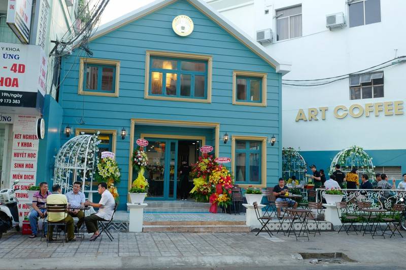 Khám phá Art Coffee Shop với không gian sang trọng và ấm cúng