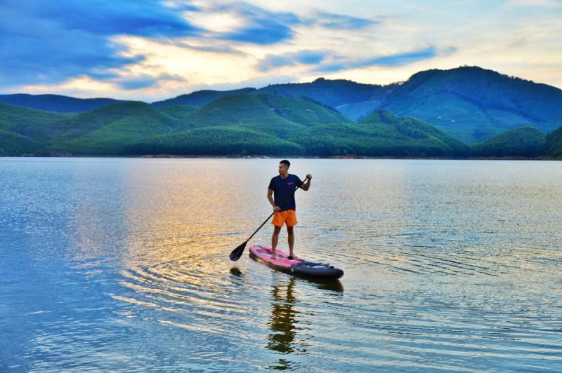 Khám phá cơn sốt mang tên Hồ Khe Ngang khiến giới trẻ điên đảo