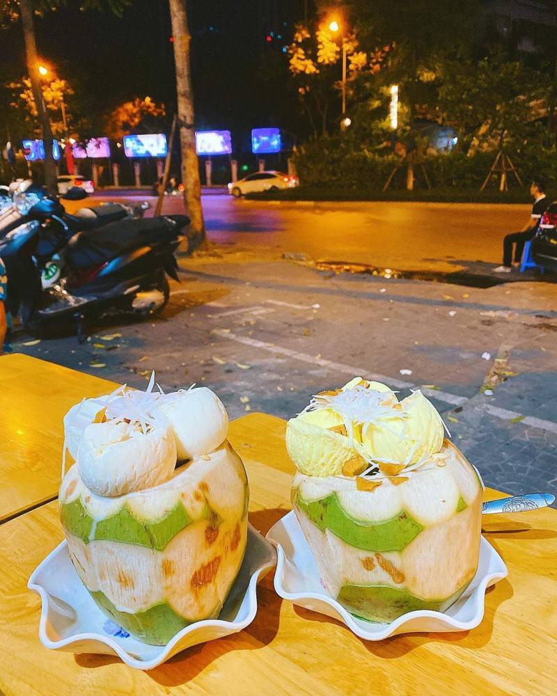 Khám phá danh sách 6 quán kem dừa Hạ Long thơm ngon chuẩn vị