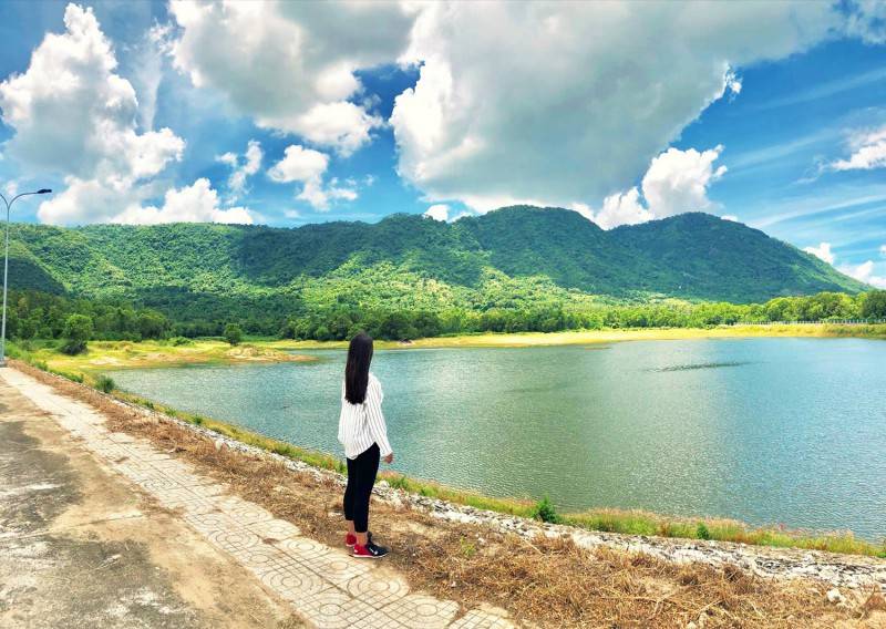 Khám phá Hồ Otuksa, địa điểm cực chill ít người biết tại An Giang