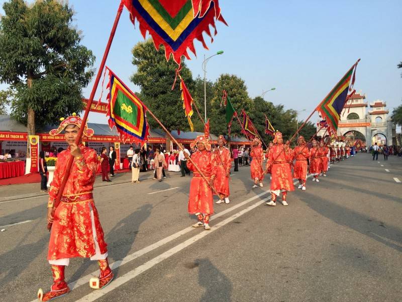 Khám phá lại lịch sử hào hùng qua lễ hội đền Hai Bà Trưng Mê Linh