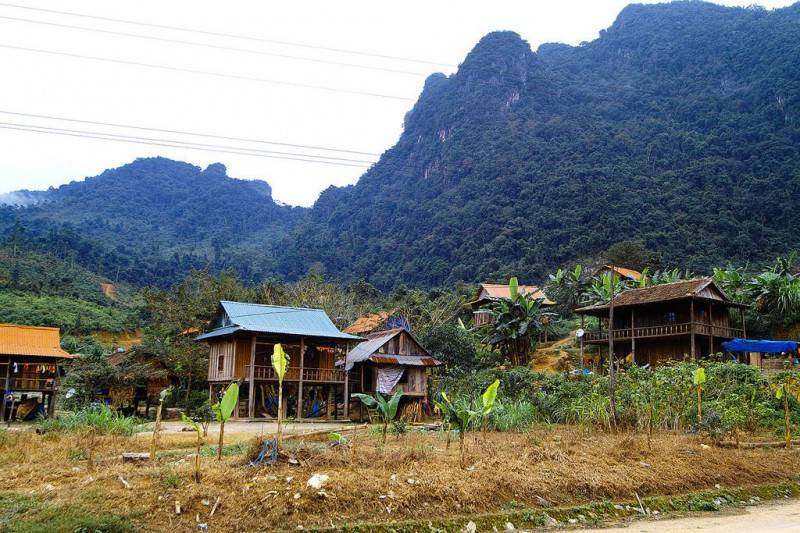 Khám phá làng Mô Quảng Bình sâu hút giữa rừng đại ngàn