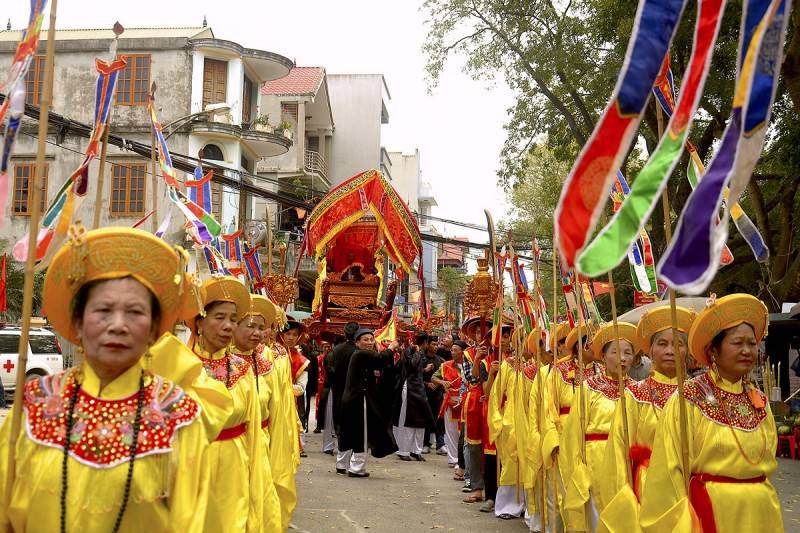 Khám phá lễ hội chùa Thầy - Nét đẹp văn hóa tín ngưỡng Việt Nam