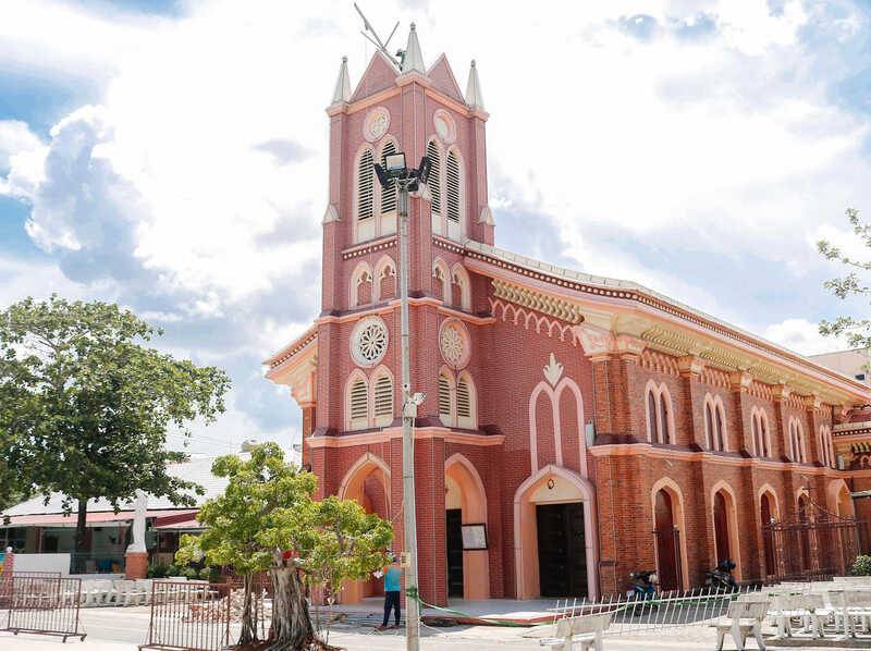 Khám phá Nhà thờ Rạch Giá, điểm đến tôn giáo nổi tiếng Kiên Giang