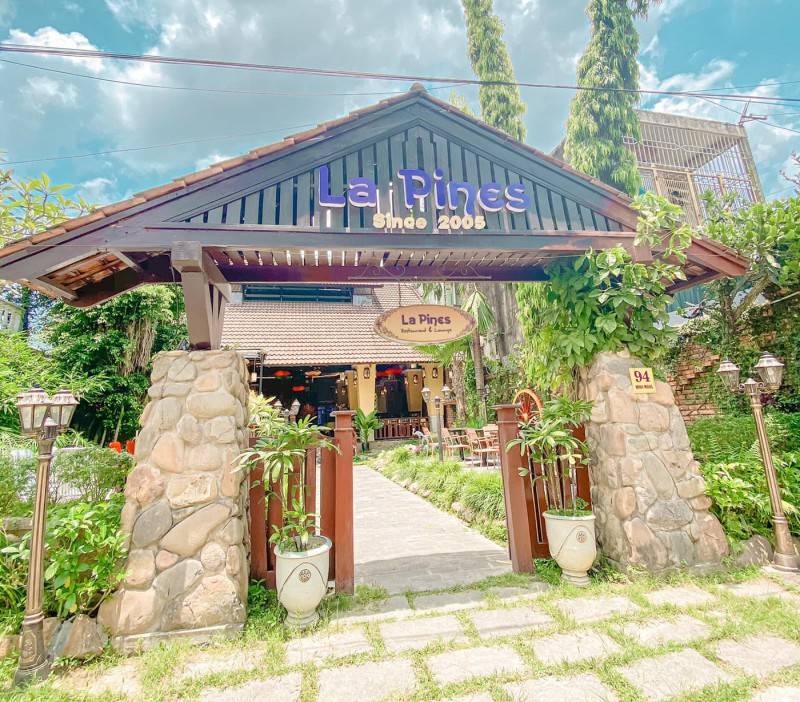 La Pines Restaurant - Nhà hàng Á Âu hàng đầu tại Huế