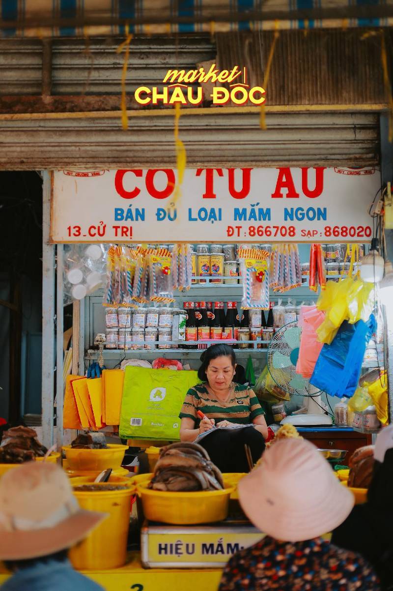 Lạc lối ở Chợ Châu Đốc, thủ phủ mắm của vùng Nam Bộ