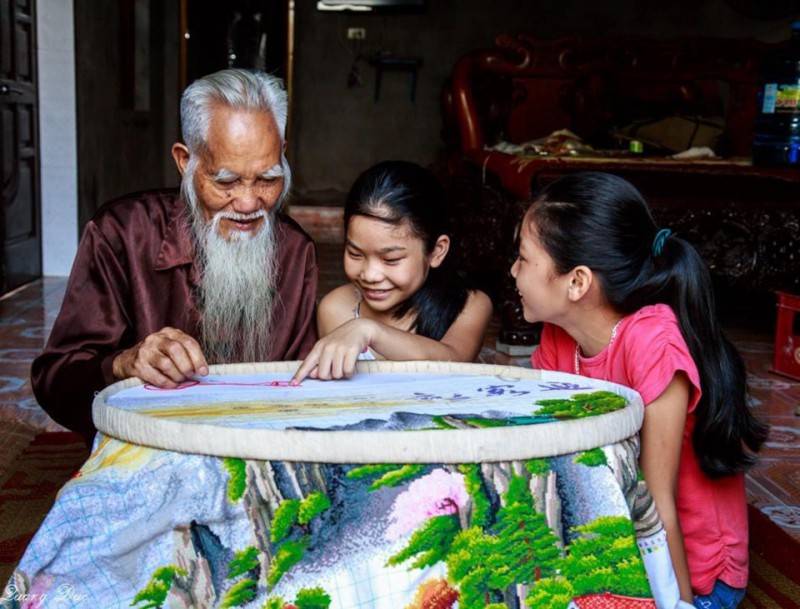 Làng Nghề Thêu Ren Văn Lâm - Giữ hồn Việt trong từng đường kim mũi chỉ