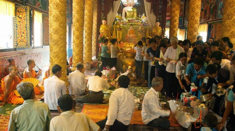 Lễ Cholchonam Thomay và những tập tục đặc sắc của người Khmer