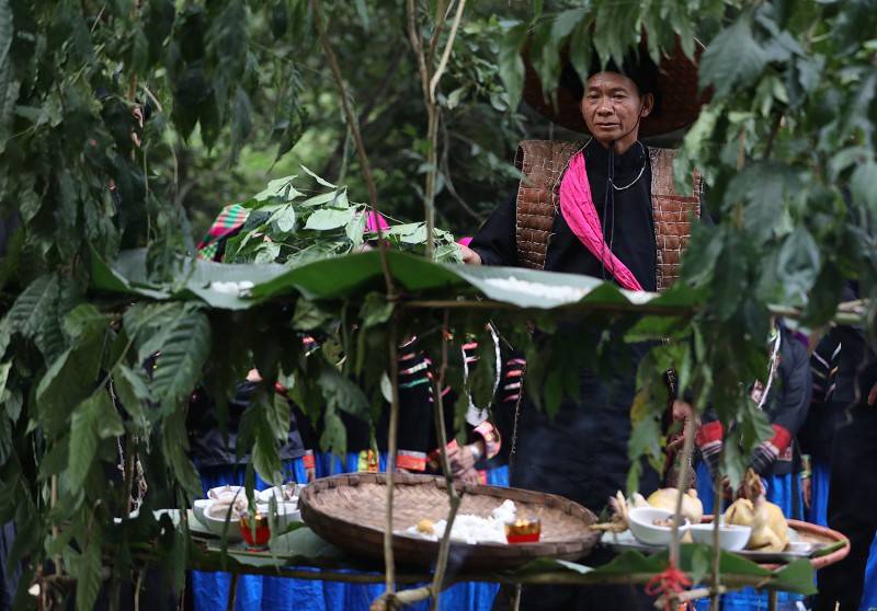 Lễ cúng Thần Rừng - Lễ hội độc đáo tại Hà Giang của người Pu Péo