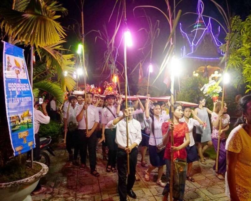 Lễ dâng y Kathina tại chùa Monivongsa, nét đẹp truyền thống Phật giáo Nam tông Khmer