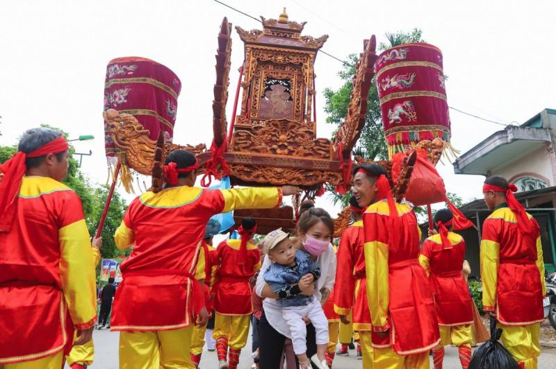 Lễ hội Bạch Đằng - Nét truyền thống và hiện đại đan xen