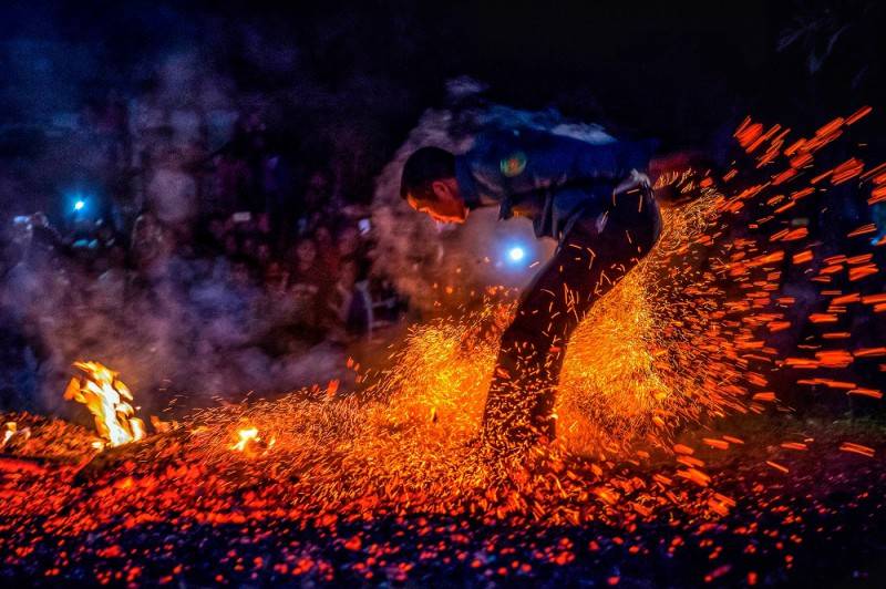 Lễ hội nhảy lửa của người Pà Thẻn Hà Giang, giá trị tâm linh độc đáo