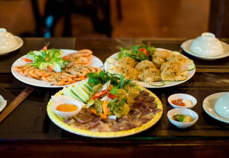 Legacy Restaurant Phú Yên - Nhà hàng đồng quê thanh bình