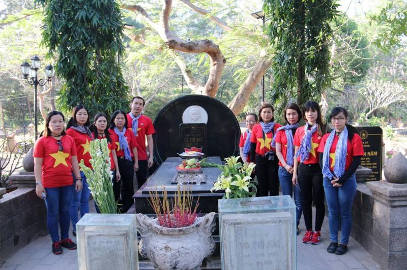 Lưu ngay Kinh nghiệm đi mộ cô Sáu Côn Đảo chi tiết nhất