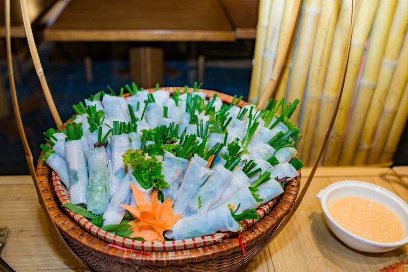 Lưu ngay những địa điểm ăn hải sản Quảng Bình thơm ngon, hấp dẫn