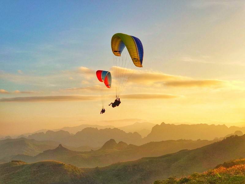 Mebayluon Paragliding sẽ mang lại cho bạn những khoảng khắc tuyệt vời