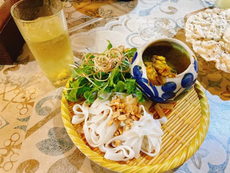 Mì Quảng ếch Bếp Trang - Món ngon ngó cưỡng khi đến Đà Nẵng