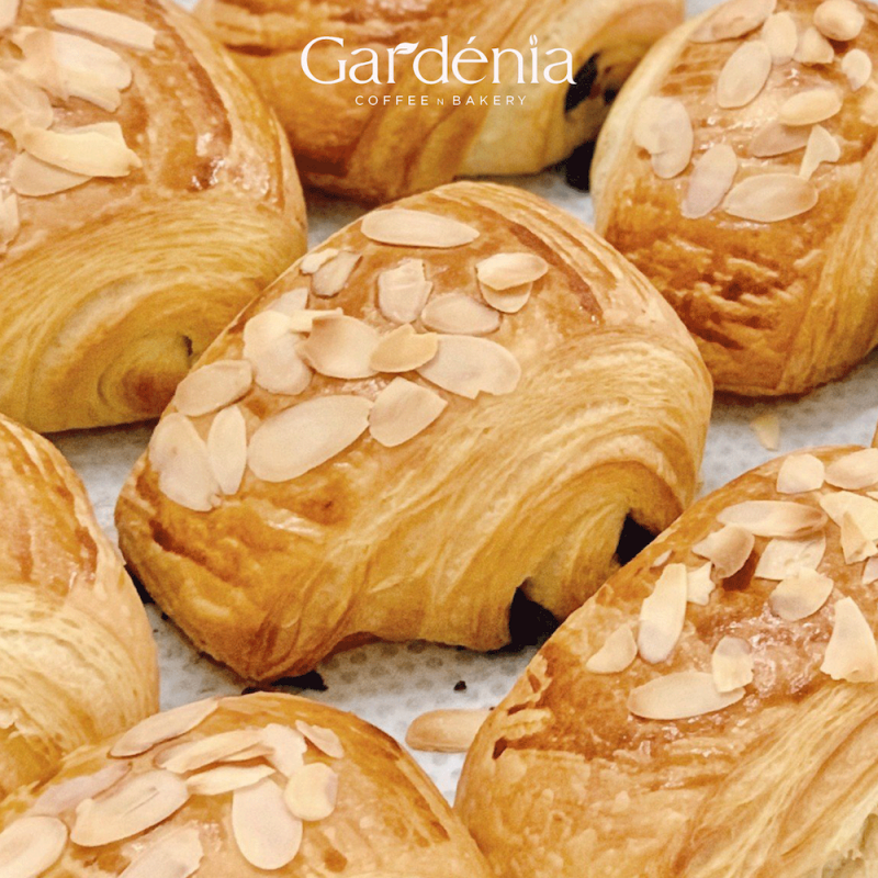 Mơ màng nước ngon, bánh ngọt tại Gardénia Coffee Bakery