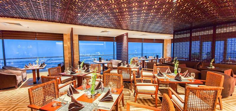 Nhà hàng Panorama Hạ Long – Thưởng thức ẩm thực với view ngắm cảnh cực xịn
