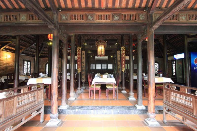 Nhà vườn Ý Thảo - Không gian thưởng thức ẩm thực xứ Huế vô cùng cổ kính