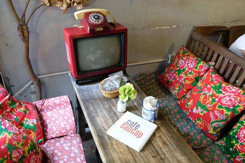 Những tiệm cà phê bao cấp ở Hà Nội với không gian miên man hoài cổ