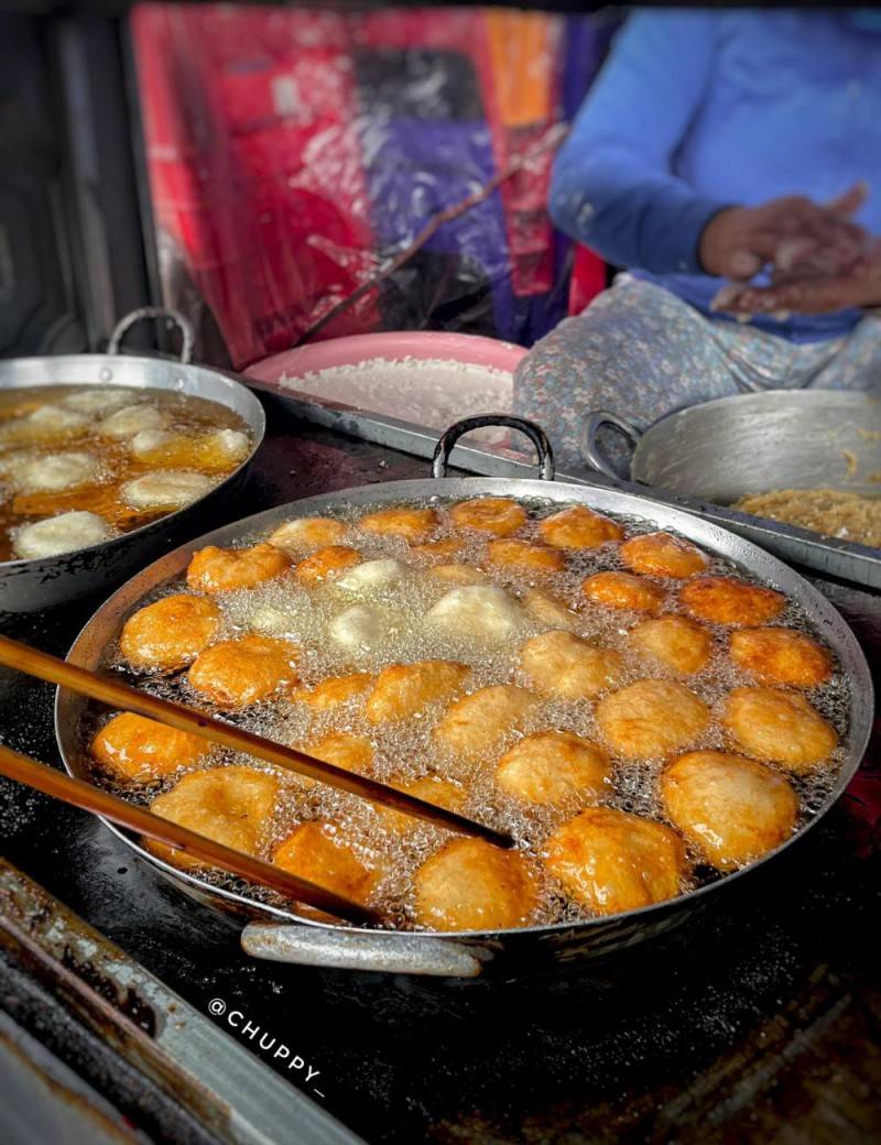 Quán Bánh rán Trần Phú huyền thoại của phố núi Gia Lai