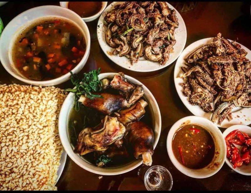 Quán dê Chính Thư - Không gian ẩm thực độc đáo vùng núi Ninh Bình