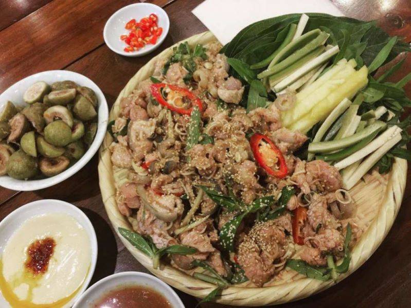 Quán dê Chính Thư - Không gian ẩm thực độc đáo vùng núi Ninh Bình