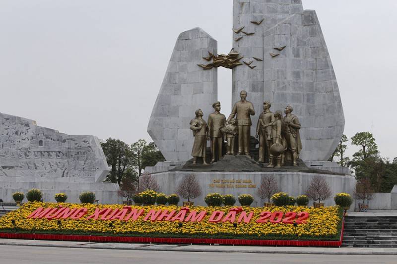 Quảng trường Hồ Chí Minh Quảng Bình, nơi gửi gắm lòng biết ơn của xứ Quảng