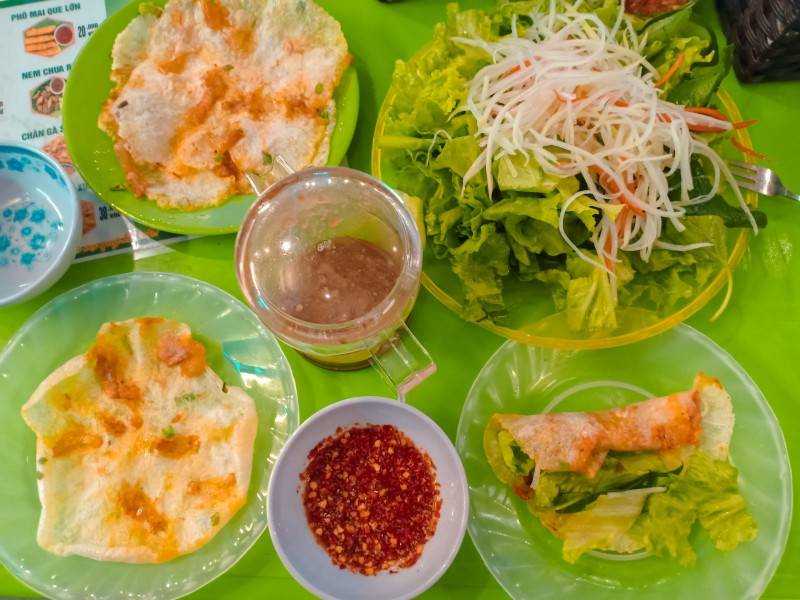 Quên lối về với top 5 chợ ăn vặt Đà Nẵng ngon bổ rẻ siêu hấp dẫn