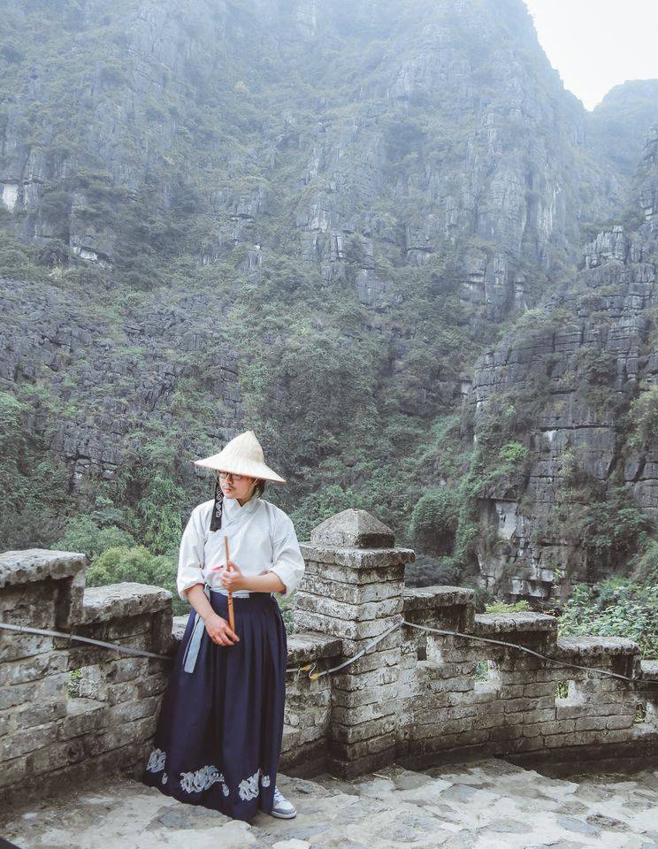 Cùng Đức Minh - Anh chàng vui tính mê du lịch review lịch trình Tràng An