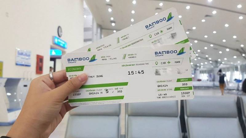 Review tất tần tật về vé máy bay từ Sài Gòn đi Hà Nội