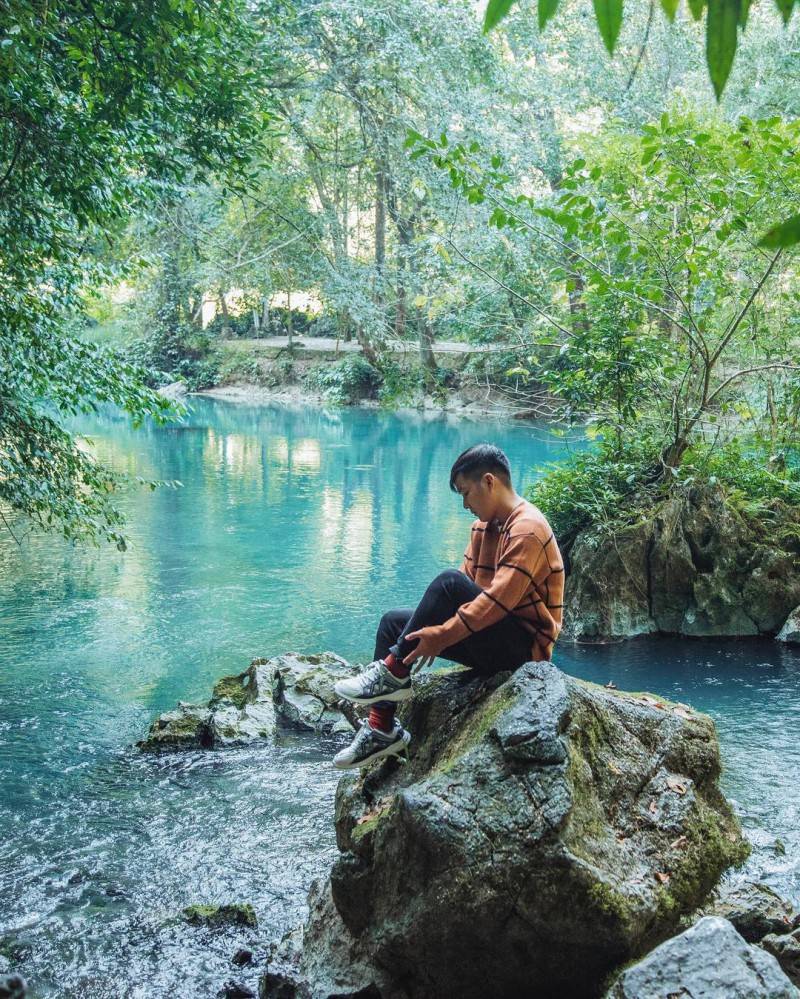 Review vách đá thần Hà Giang - Tuyến trekking đầy thách thức của tuổi trẻ