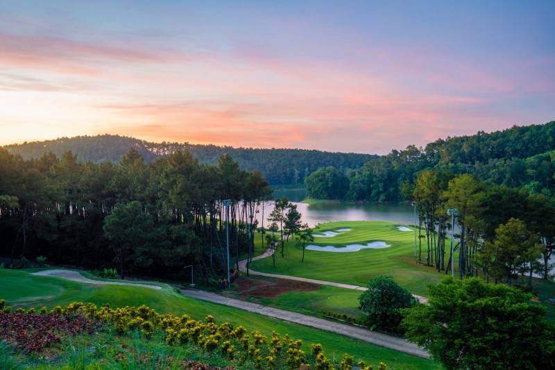 Sân golf Tràng An - Điểm đến thiên đường cho các golfer ở Ninh Bình