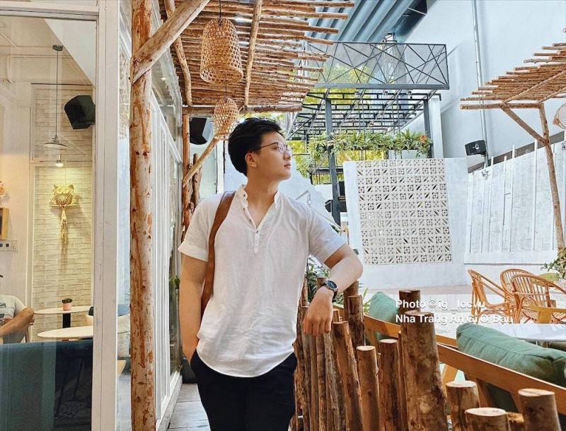 Cùng đi khám phá Son Juice & More Cafe Nha Trang với anh chàng Lộc Vũ