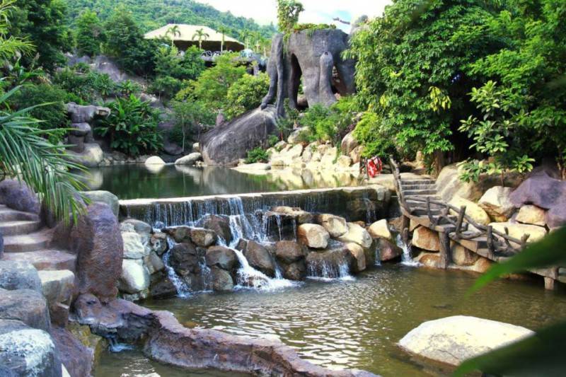 Tắm Onsen tại Suối khoáng nóng Núi Thần Tài – Một trải nghiệm đáng nhớ khi đến Đà Nẵng