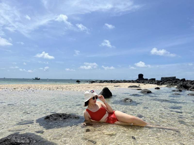 Tận hưởng vẻ đẹp của Đảo Phú Quý qua ống kính của bạn Chu Quỳnh Trang