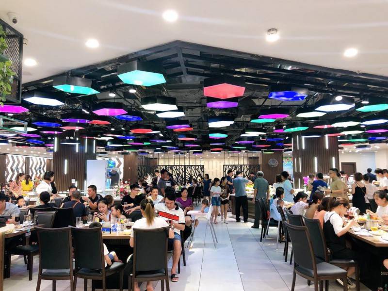 Thả ga thưởng thức hải sản linh đình ở nhà hàng Buffet Poseidon Hà Nội