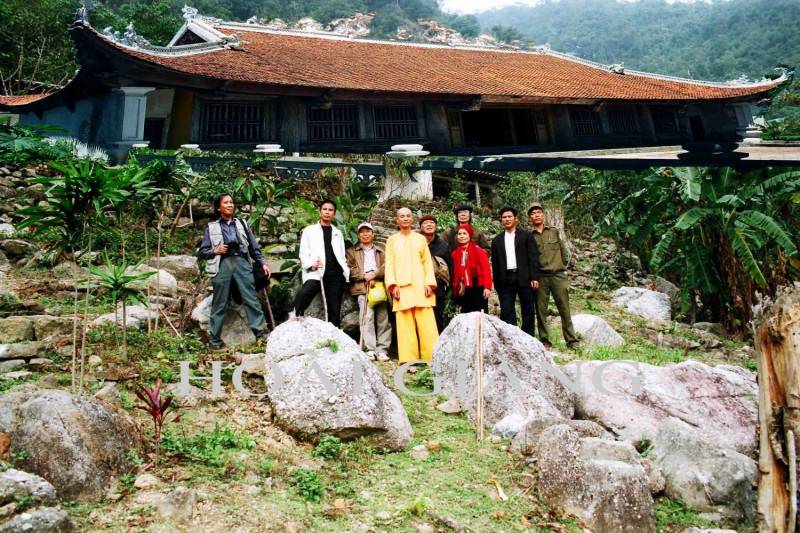 Tham quan chùa Hồ Thiên – Đông Triều cổ kính từ thời Trần