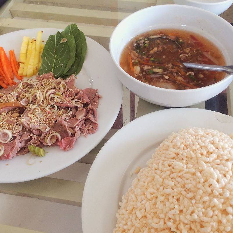 Thịt dê cơm cháy - Món ăn gây nhớ thương của cố đô Ninh Bình