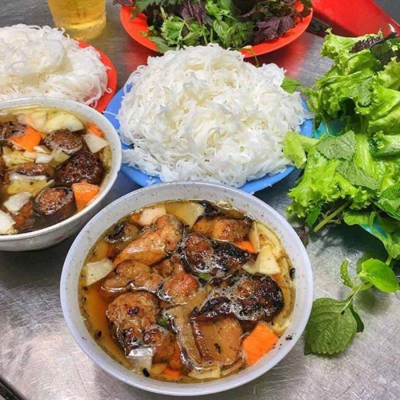 Thưởng thức 10 món ngon nhất của ẩm thực ở phố cổ Hà Nội