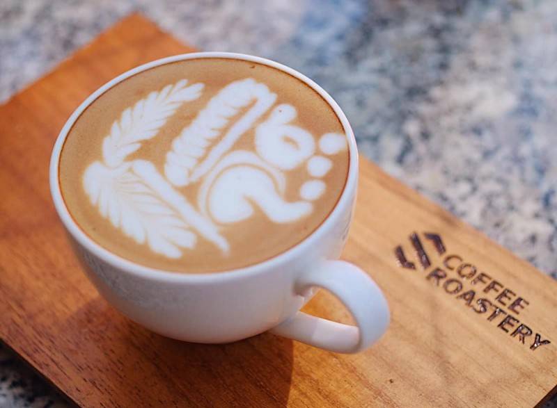 Thưởng thức cà phê rang xay bình dân tại S Coffee Roastery